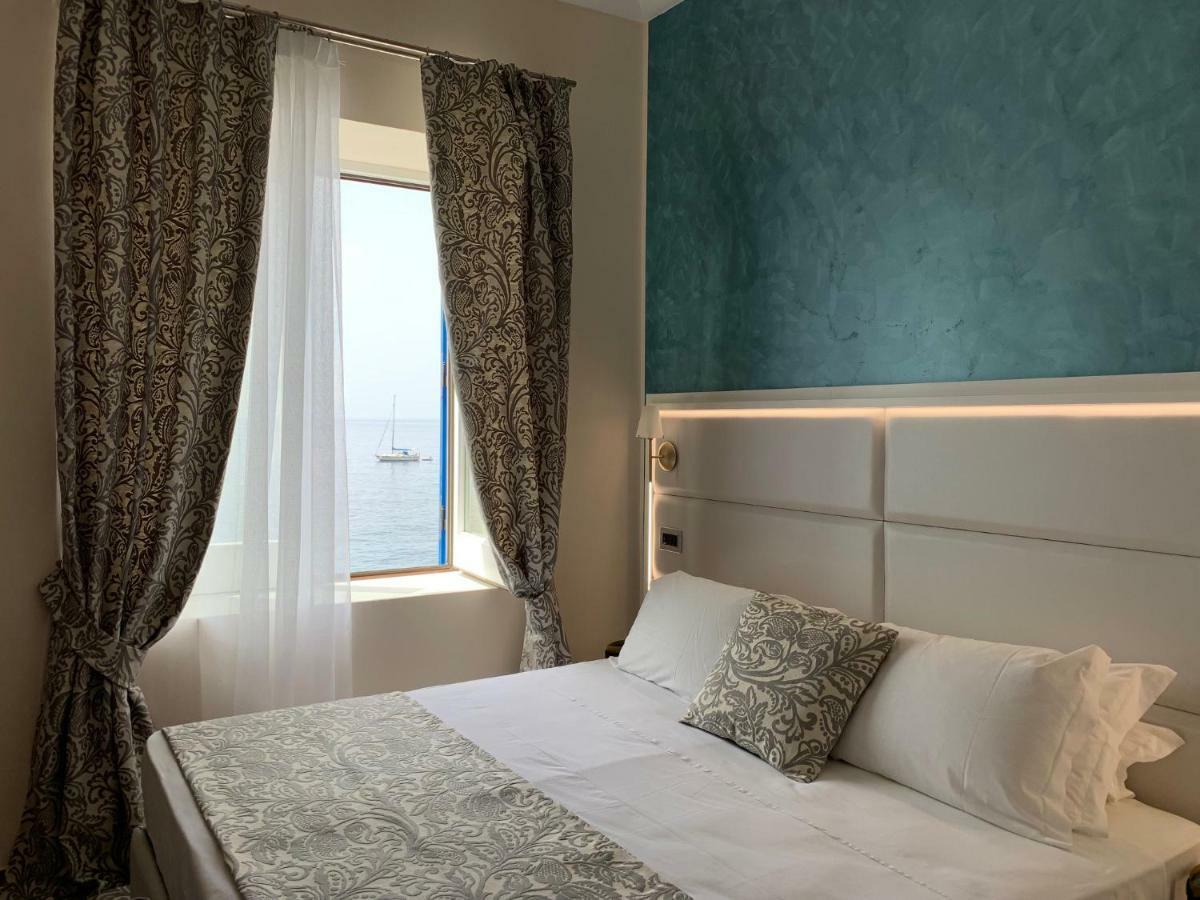 Hotel L'Ariana Isole Eolie - Una Esperienze Leni Kültér fotó